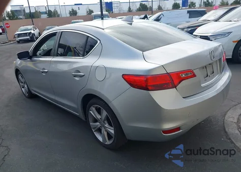 2014 Acura Ilx 2.0L z USA, uszkodzony, nr VIN 19VDE1F30EE008472